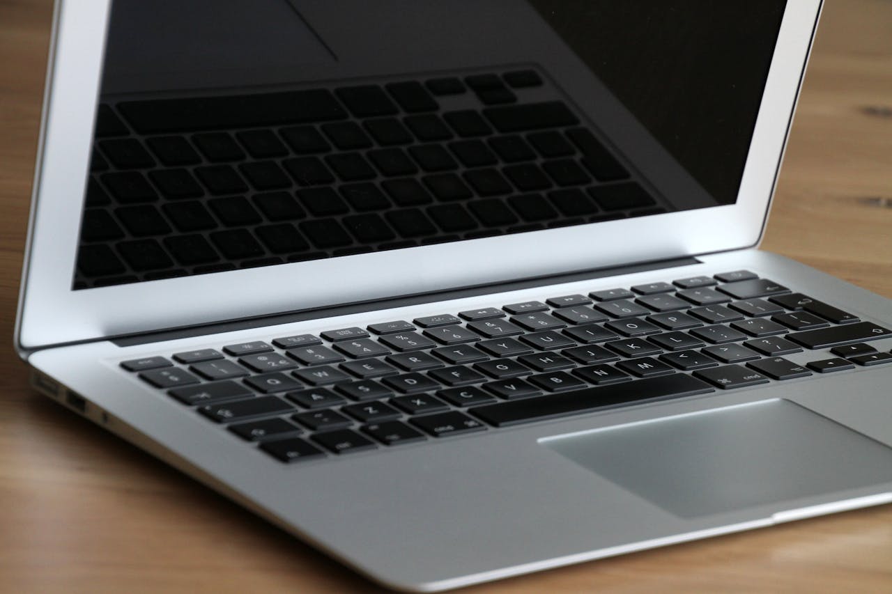 10 Tips Efektif untuk Meningkatkan Performa Laptop Anda