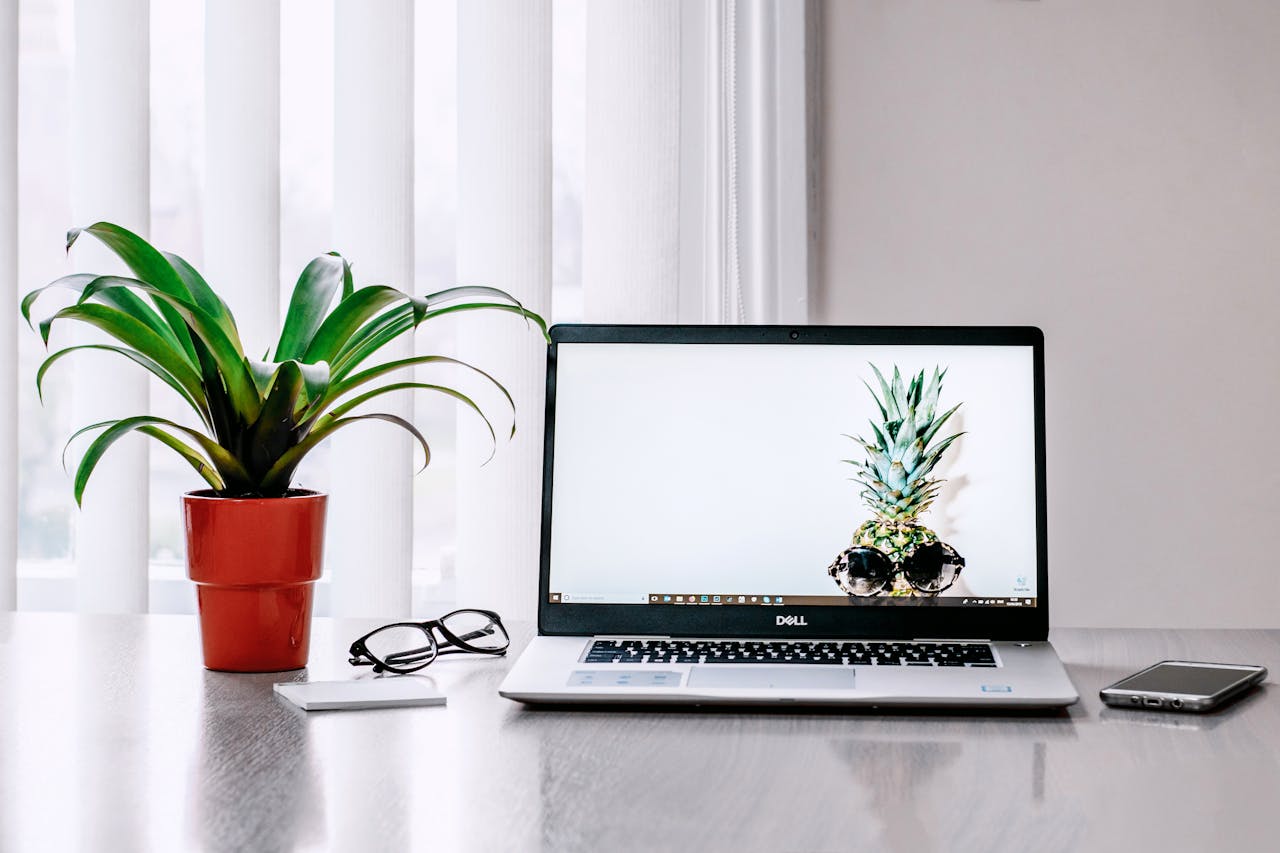 Tips Perawatan Laptop untuk Meningkatkan Kinerja dan Umur Panjang Perangkat Anda